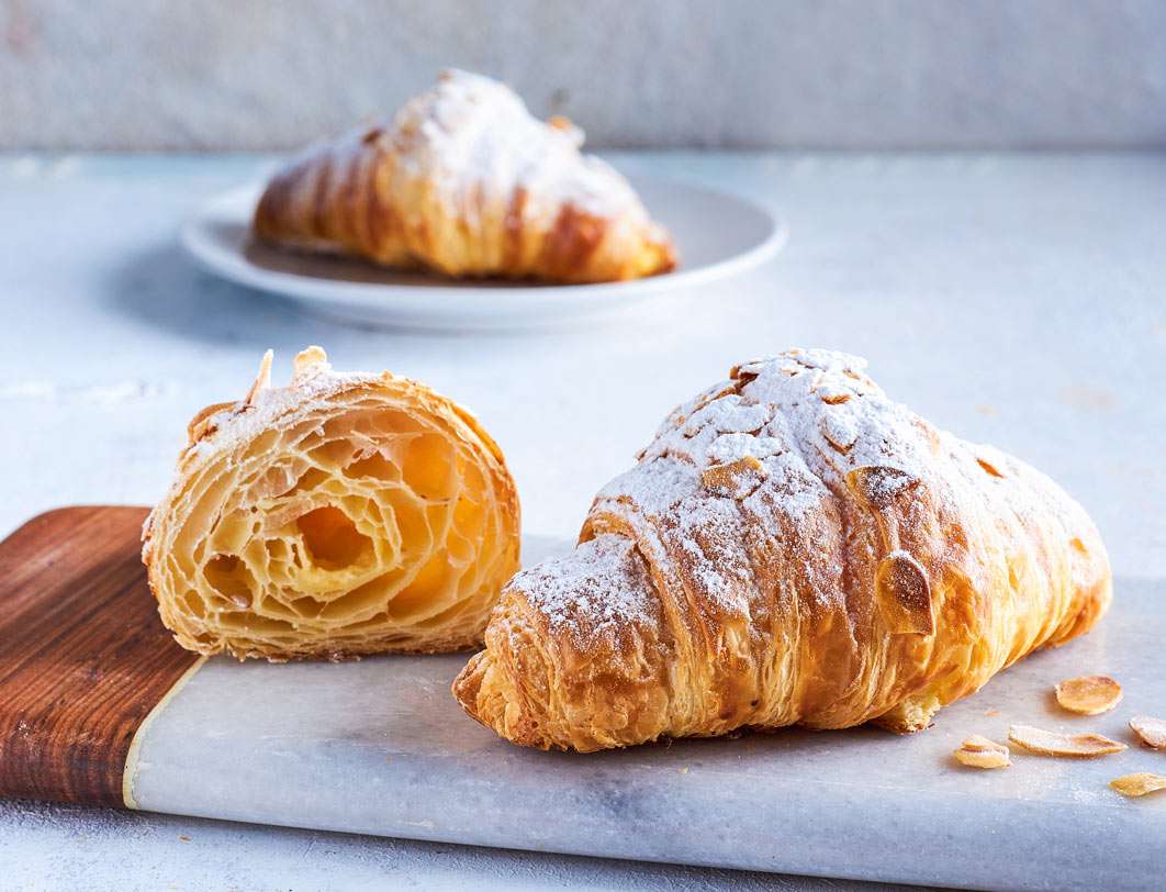 almond-croissant-1-4016062