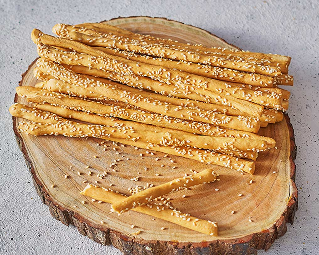 rusk-with-sesame-1-4016041