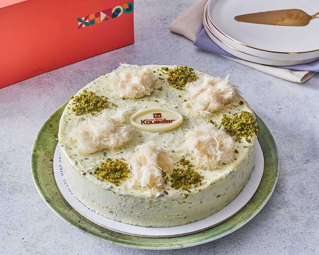 ice-cream-mastic-cake-1-4012005