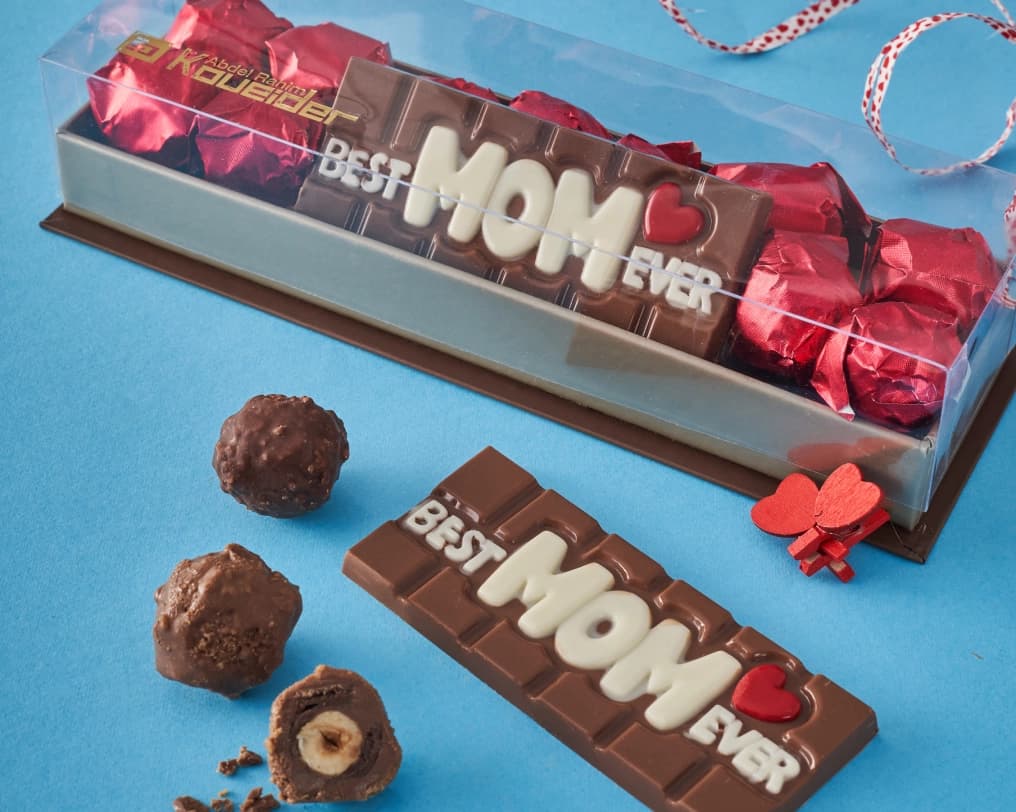 mothers-day-chocolate-box-1-4-06-02-30